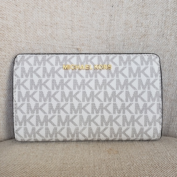 SOLD NWT Michael Kors Bag And Wallet Bundle set - Picture 6 of 7